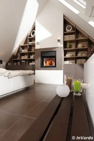 Modernes Wohnzimmer im Dachgeschoss mit Kamin, Einbauregalen, Deko und gemütlicher Atmosphäre.